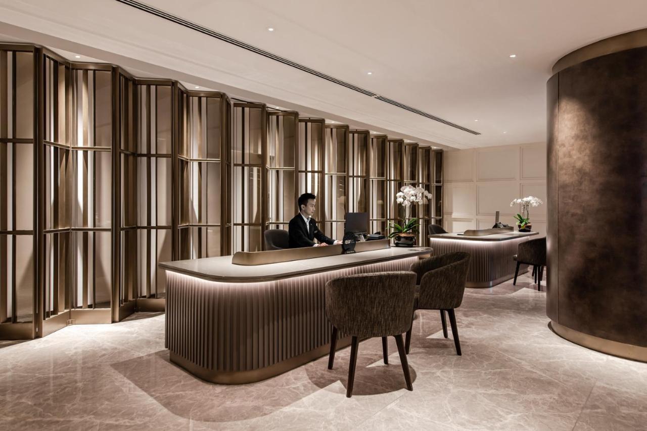 ザ ガーニー リゾート ホテル&レジデンス ジョージタウン エクステリア 写真 The Concierge at The Ritz-Carlton, Hong Kong