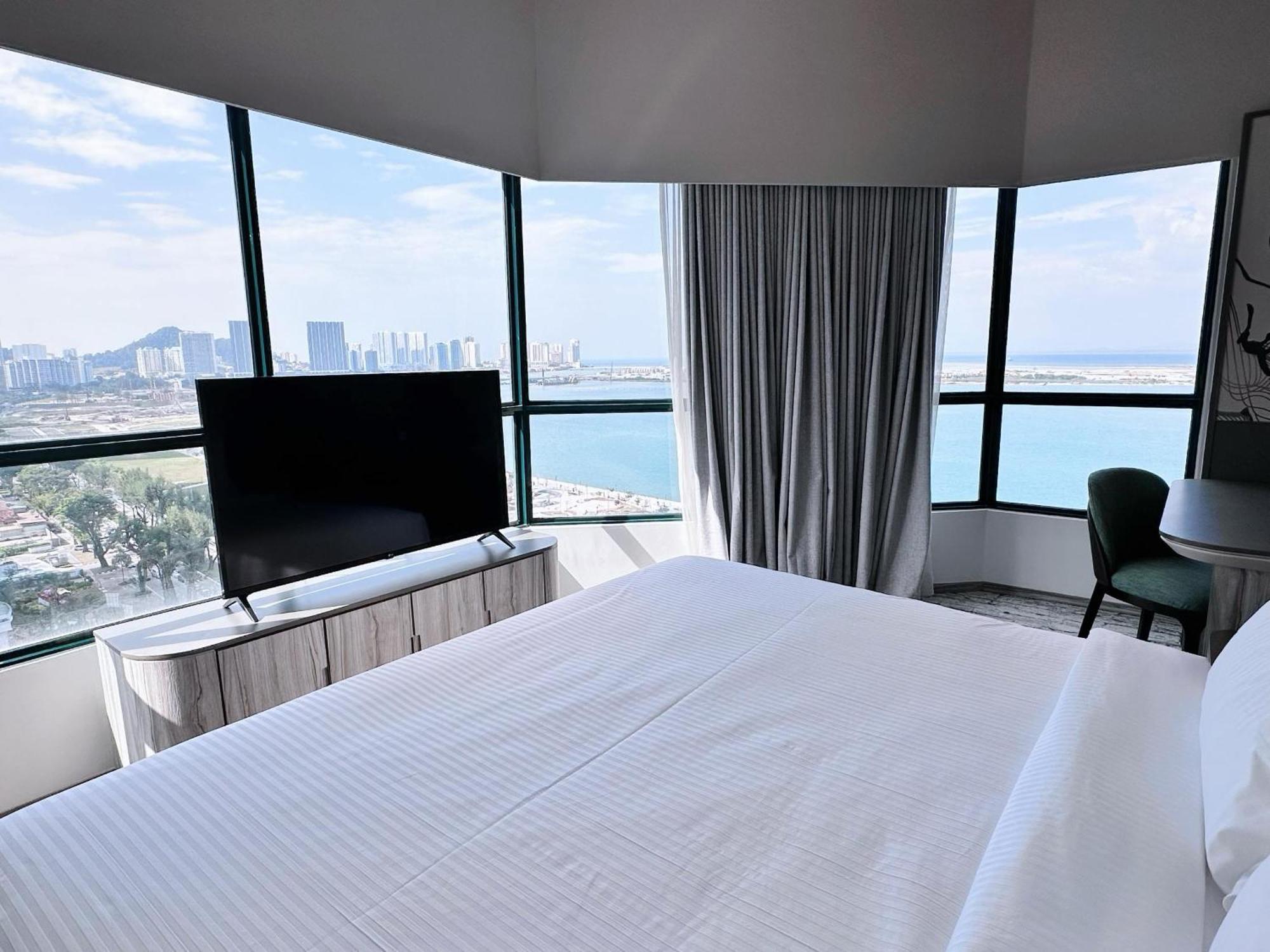 ザ ガーニー リゾート ホテル&レジデンス ジョージタウン エクステリア 写真 A bedroom at the Hilton San Diego Bayfront